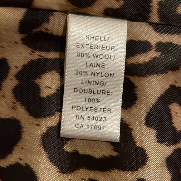 Ladies CLASSY Black wool jacket from Banana Republic - Picture 7 of 8